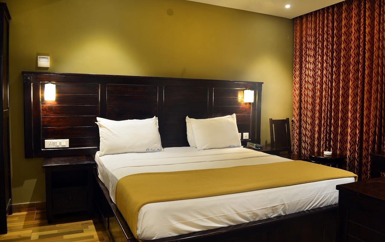 Ranis Grand Hotel Coimbatore Buitenkant foto