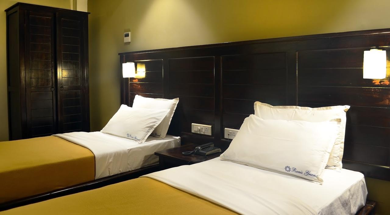 Ranis Grand Hotel Coimbatore Buitenkant foto
